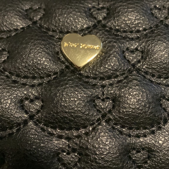 Betsy Johnson PET Black Crossbody - Picture 9 of 10